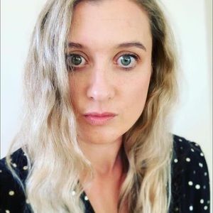 Meet your Posher, Liana